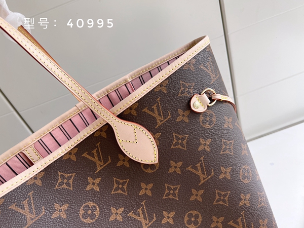 ルイヴィトンバッグ内部構造